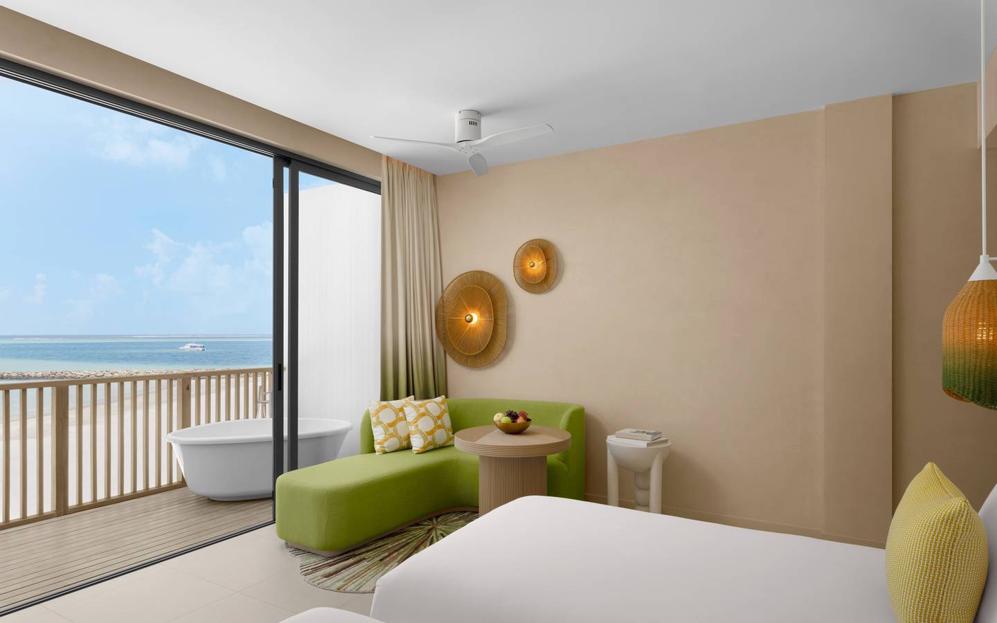 Centara_Mirage_Panoramic_Lagoon_Room_3