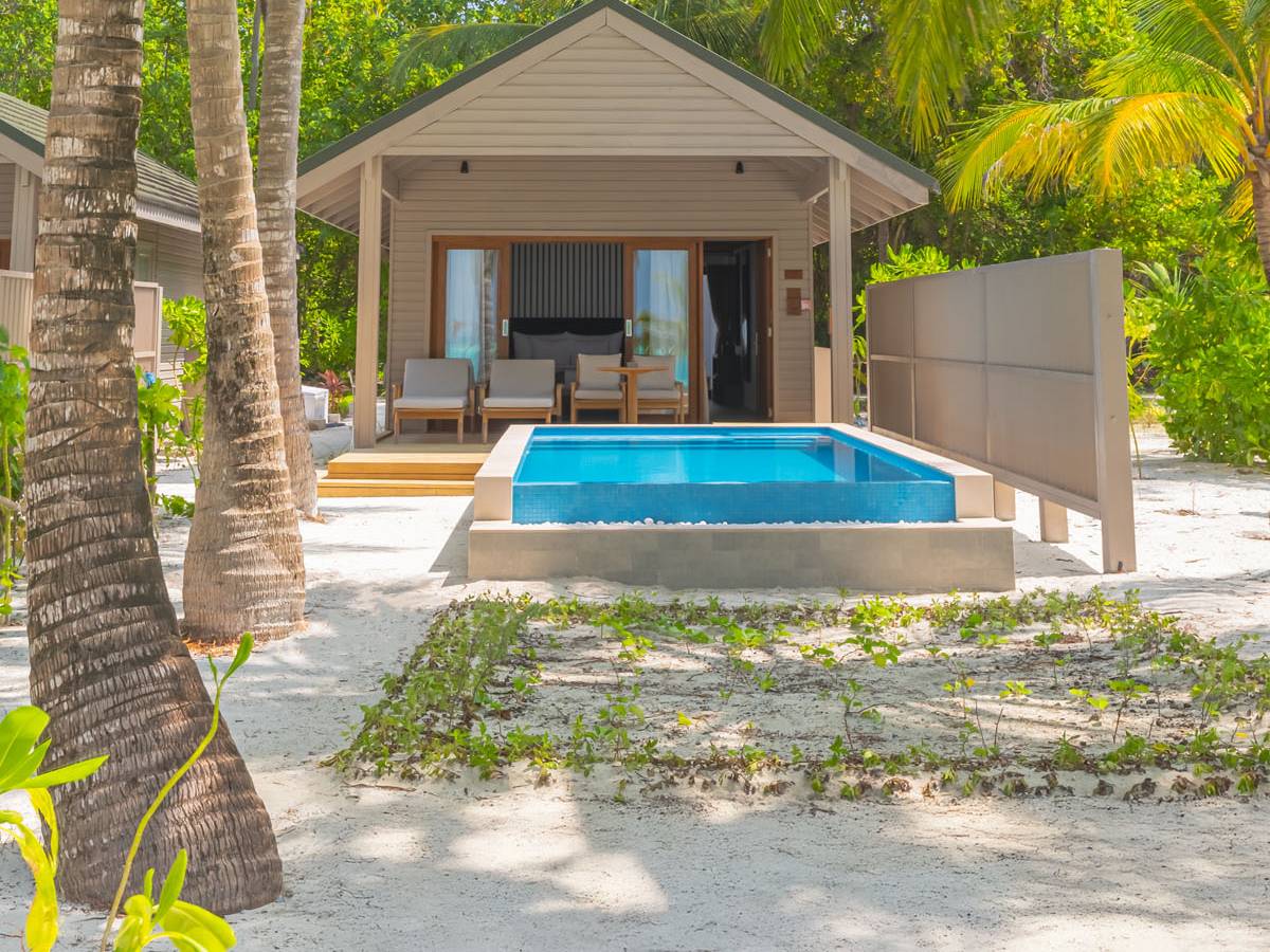 Meeru_Island_Beach_Pool_Villa_05