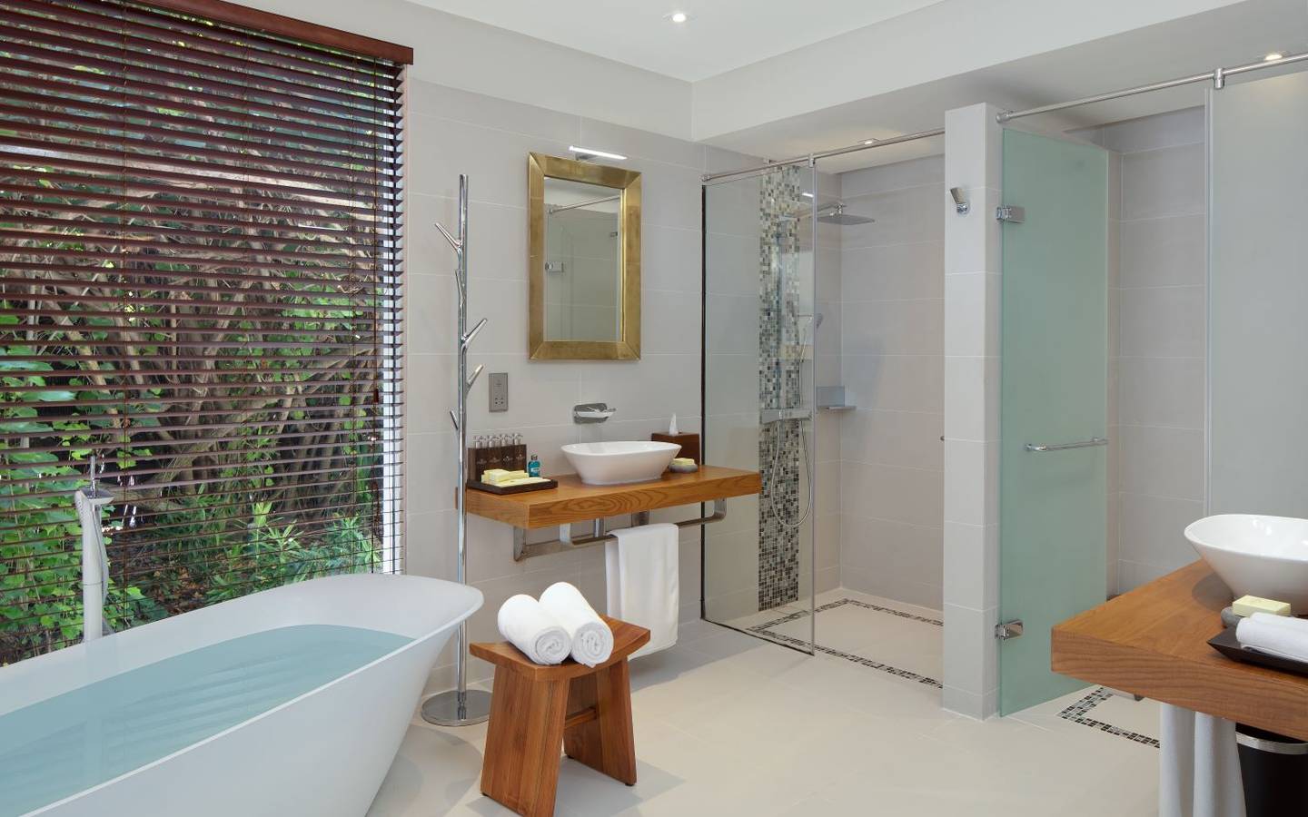 Duplex Honeymoon Suite