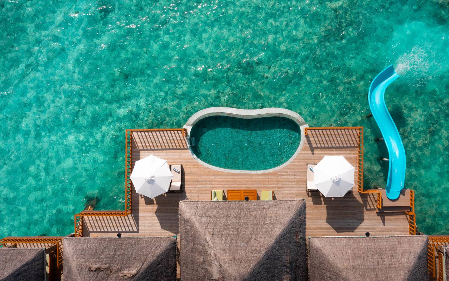 Brennia_Kottefaru_Presidential_Suite_7