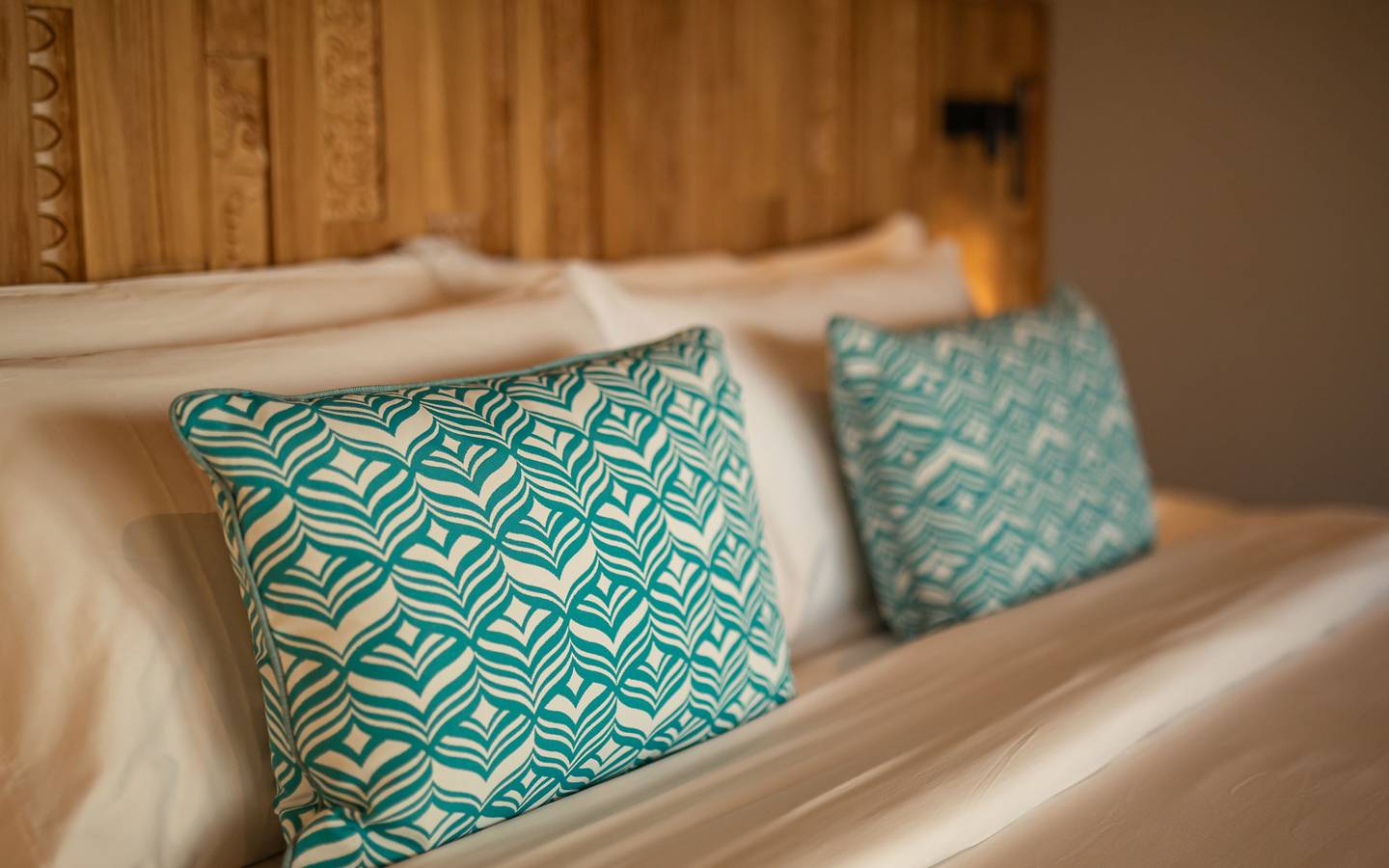 Barceló_Whale_Lagoon_Maldives_Sunset_Water_Villa_7