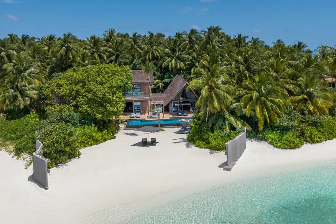 St-Regis-Maldives-Knickerpocker-Villa-2