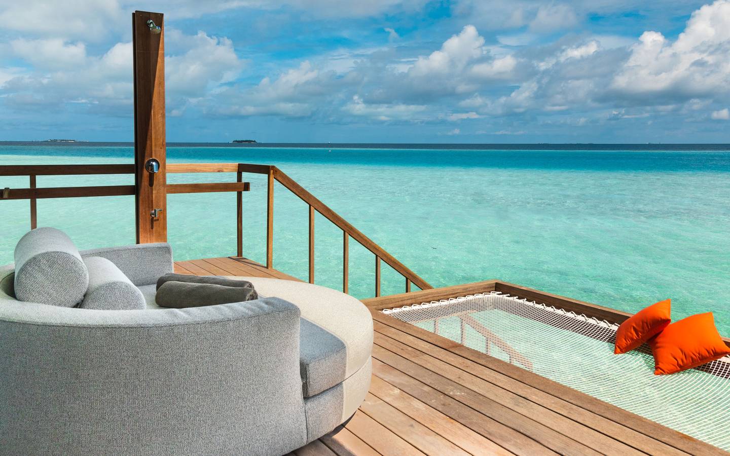 So_Maldives_Ocean_Water_Pool_Villa_5