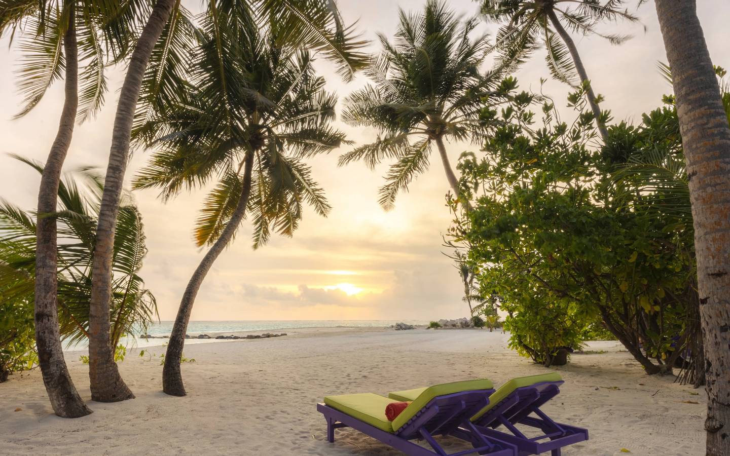 Villa_Park_Sunset_Deluxe_Beach_Villa_3