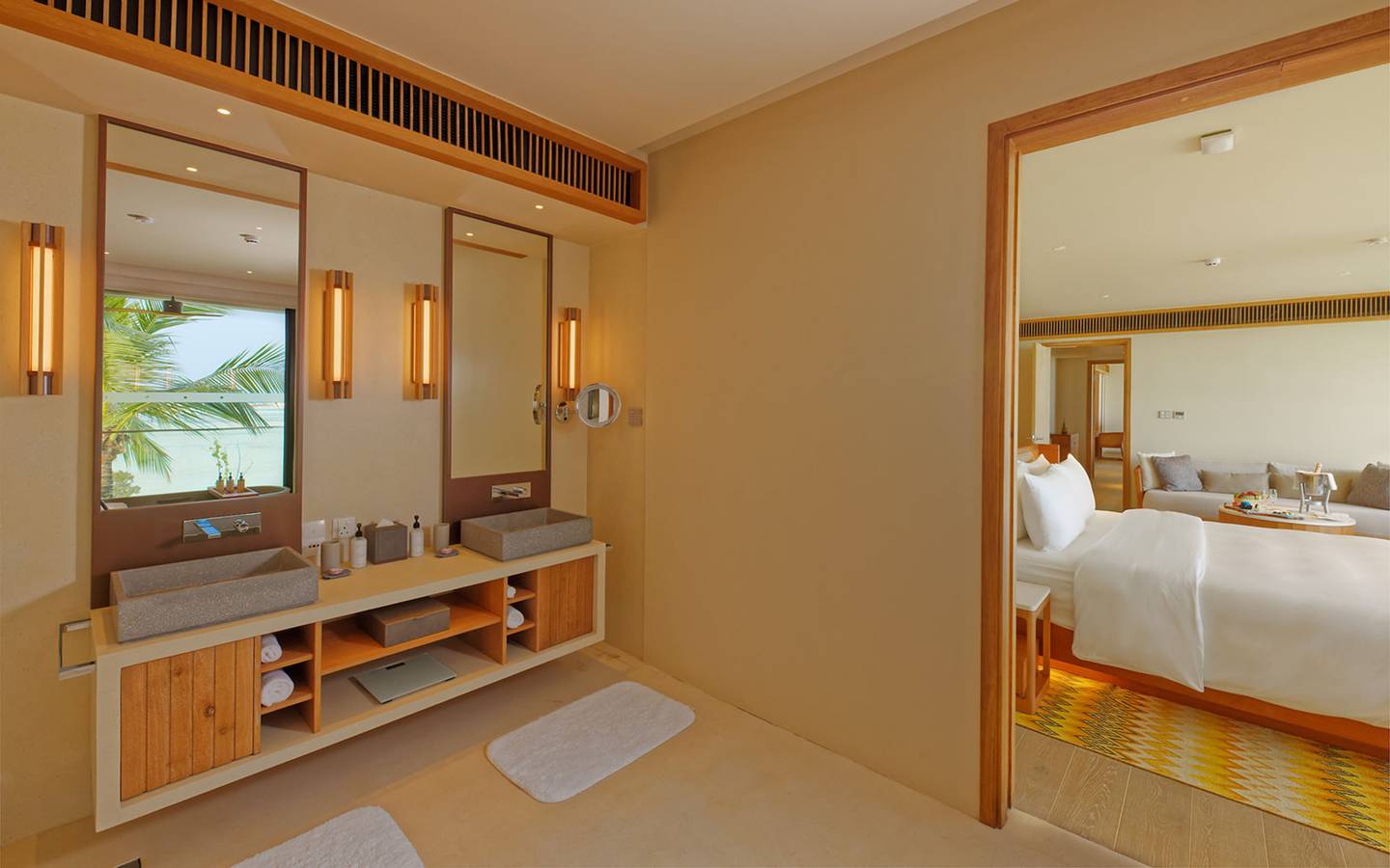 Kuda_Villingili_Maldives_Four_Bedroom_Beach_Villa_5