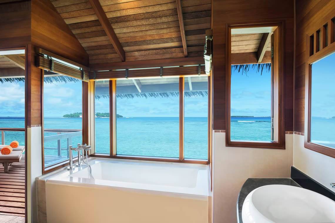 Villa über dem Wasser mit zwei Schlafzimmern