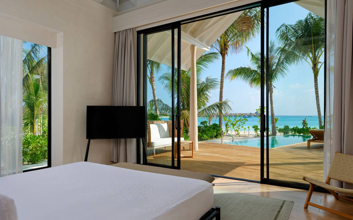 Ananea_Madivaru_Beach_Villa_Interior_2