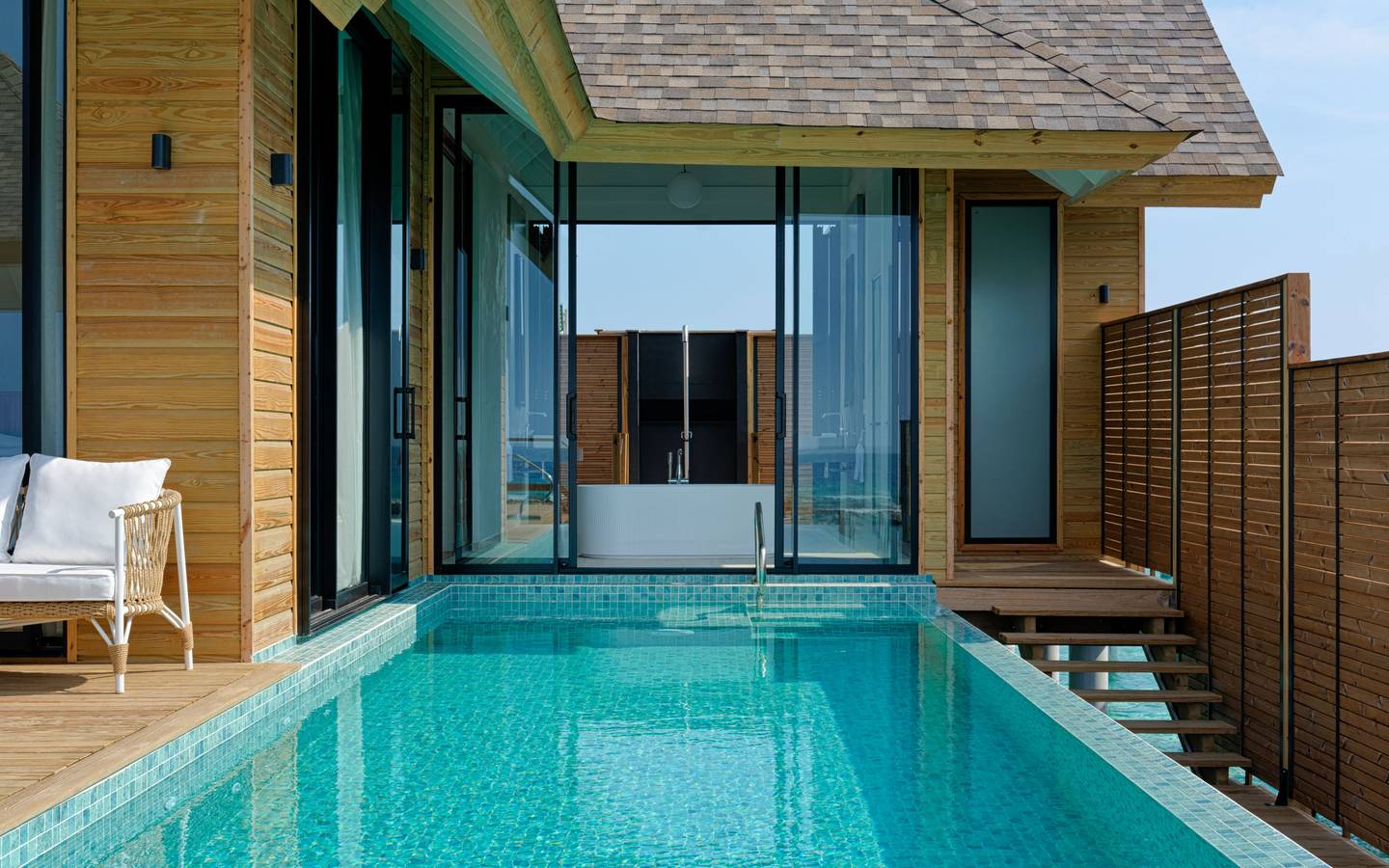 Ananea-Madivaru-Maldives-Deluxe-Water-Pool-Villa-Interior-8
