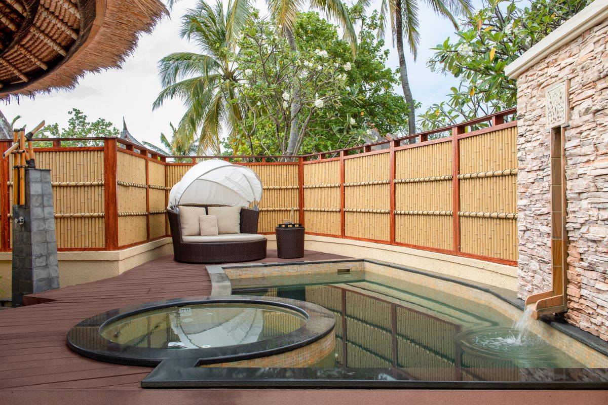 Banyan Tree Vabbinfaru, Grand Beachfront Pool Villa, Pool