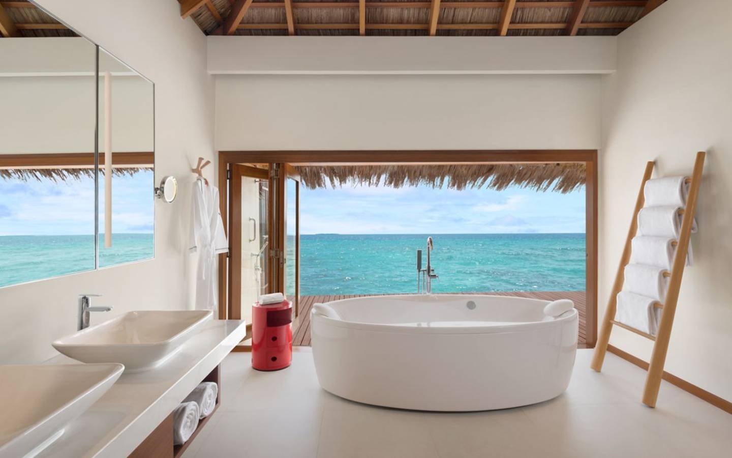 W_Maldives_Supreme_Suite_Überwasservilla_2