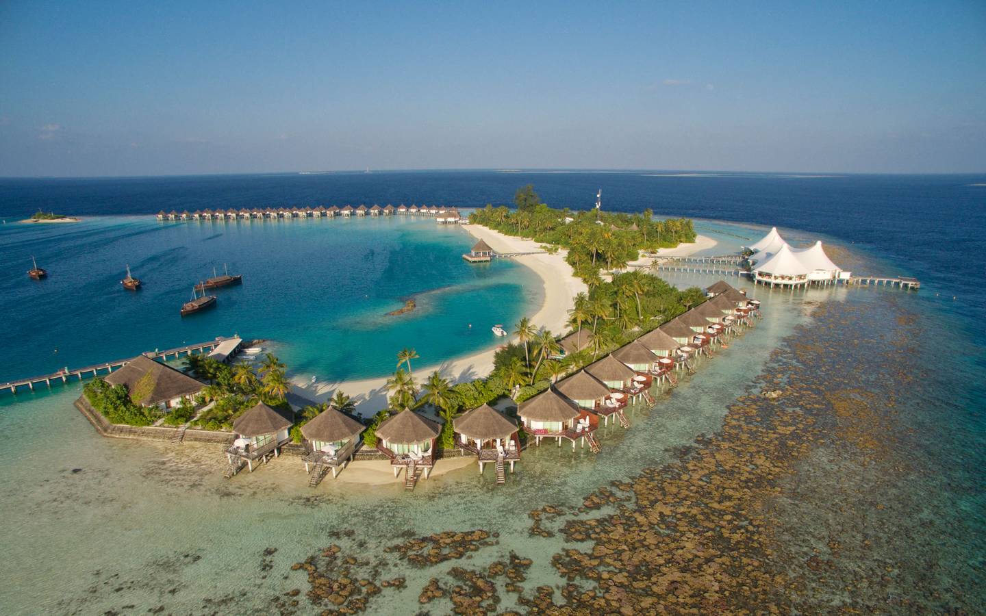 Safari_Island_Aerial1