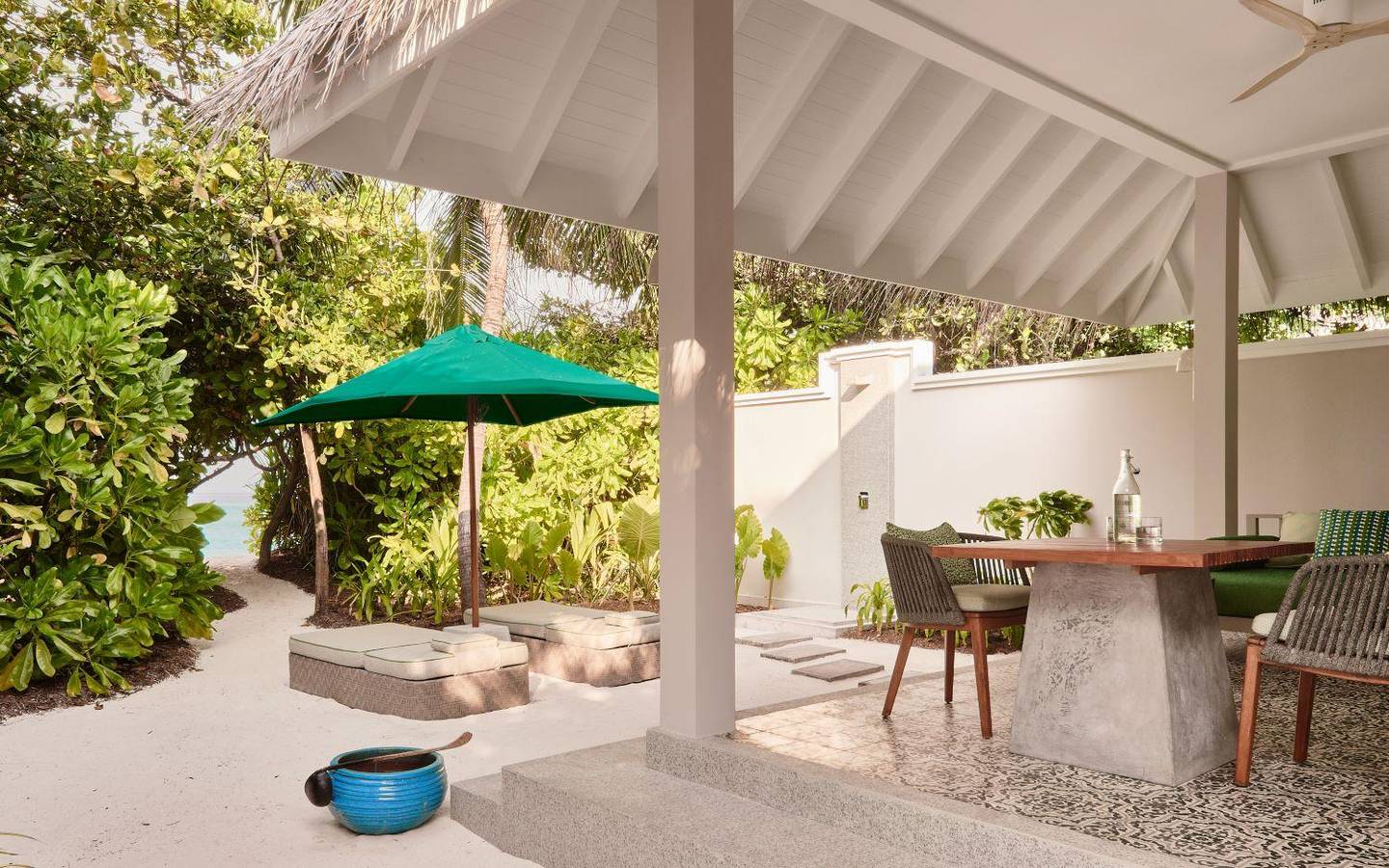 Seaside Finolhu, Baa Atoll, Maldives, Beach Villa, Terrasse