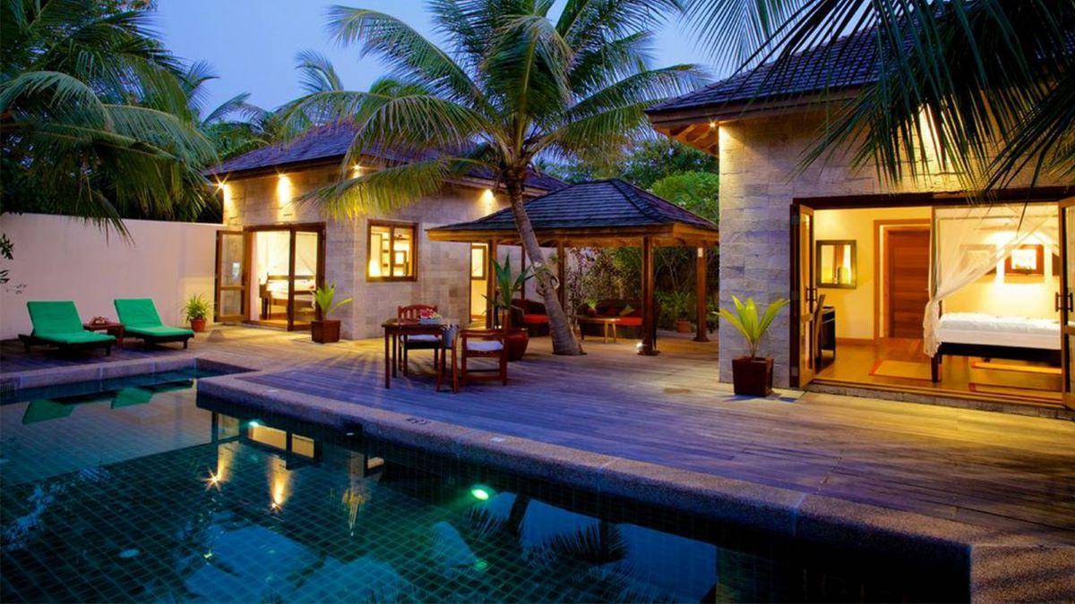 Kuredu Island Resort, Malediven, Private Pool Family Suite, Außenansicht