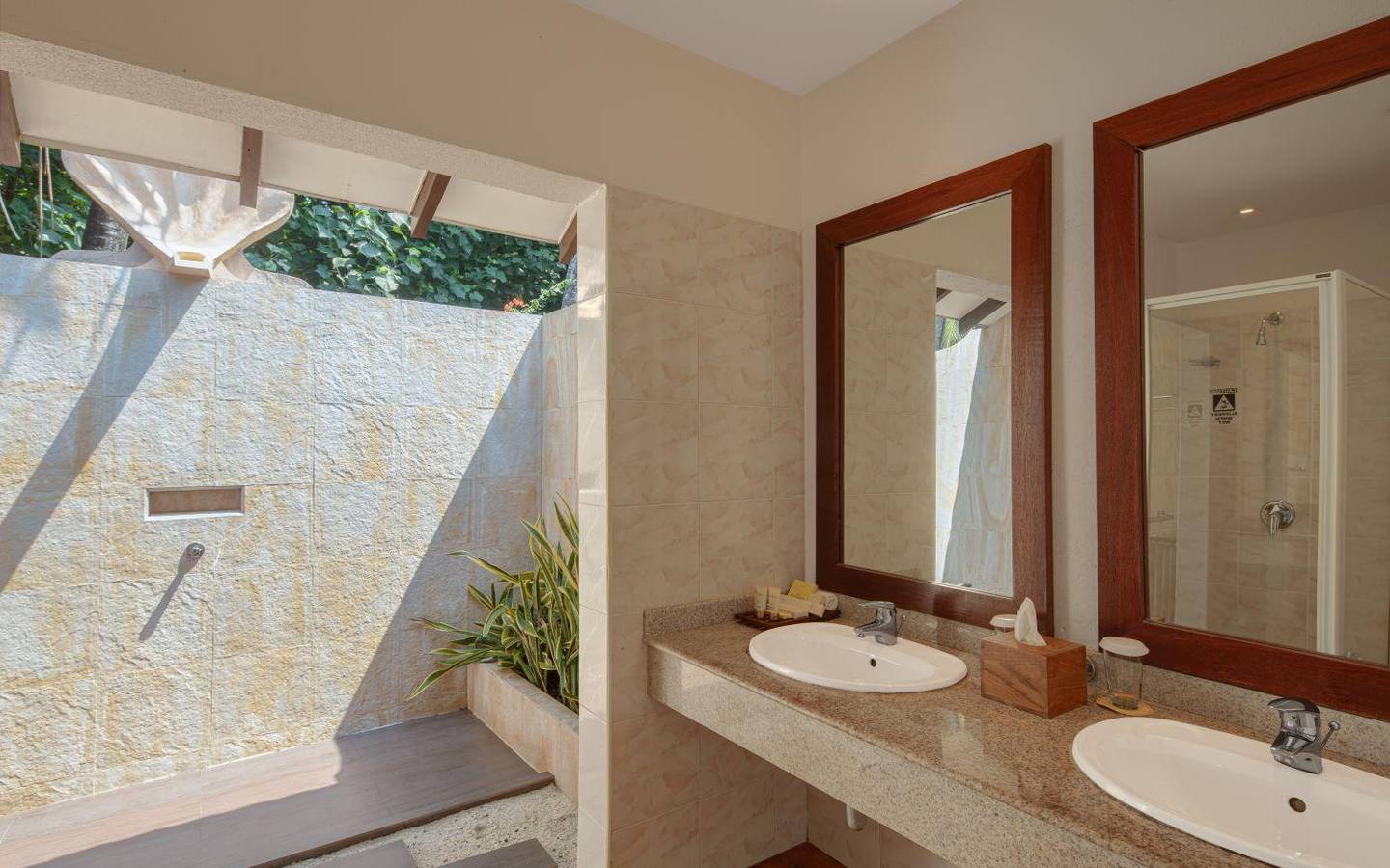 Family Beach Villa