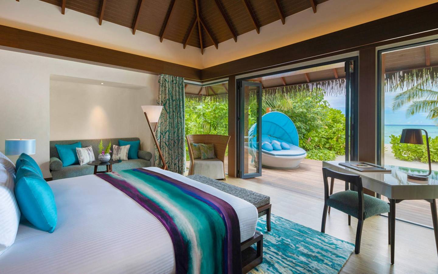 Pullman_Maldives_Maamutaa_Family_Beach_Villa_2