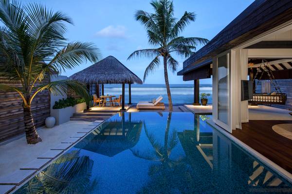1_Naladhu Private Island_Maldives_Guest_Room_Ocean_House_with_Pool