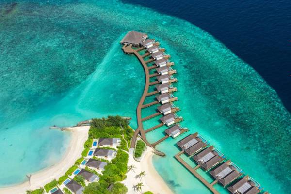 DusitD2_Feydhoo_Maldives_Premium_Overwater_Pool_Villa_1