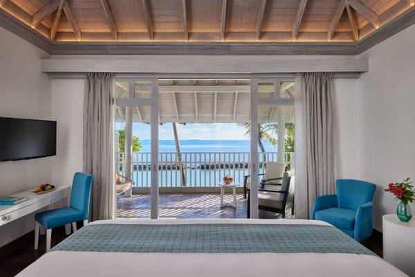 NH_Maldives_Kuda_Rah_Resort_Two_Bedroom_Duplex_Beach_Villa_with_Private_Pool_Bedroom_Upstairs(1)