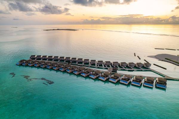 Kuda_Villingili_Sunrise_Water_Villa_with_Private_Pool_6