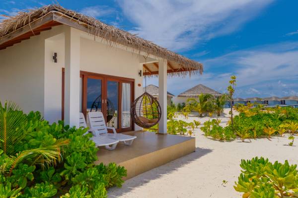 Beach_Villa_Cocogiri_Island_Resort_Exterieur_2