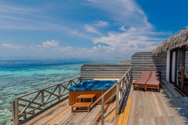 Coconut_Island_Resort_Maldives_Standard_Jacuzzi_Water_Villa_8