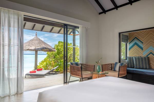 NH_Collection_Maldives_Havodda_Resort_Guest_Room_Beach_Villa_with_Private_Pool_Bedroom_Sunbed