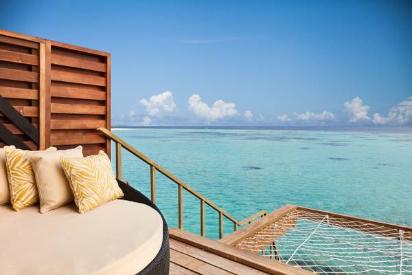 NH_Collection_Maldives_Havodda_Resort_Guest_Room_Over_Water_Villa_Hammock
