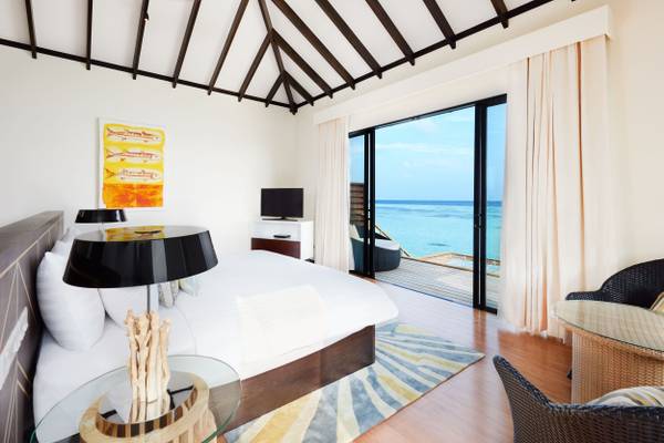 NH_Collection_Maldives_Havodda_Resort_Over_Water_Villa_1
