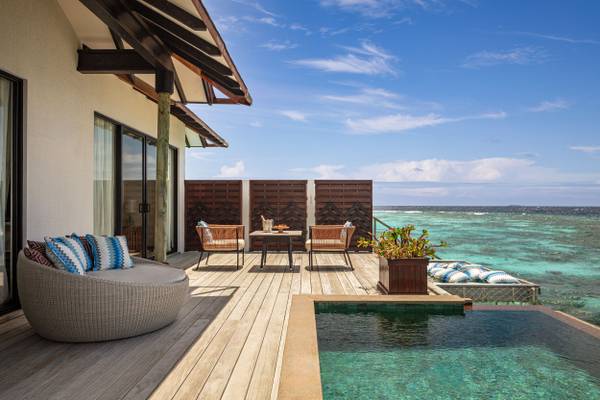 NH_Collection_Maldives_Havodda_Resort_Guest_Room_Over_Water_Pool_Suite_Terrace