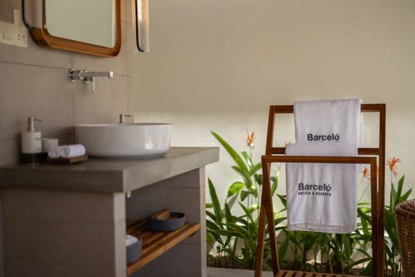 Barceló_Whale_Lagoon_Maldives_Sunset_Suite_Villa_mit_Pool_16