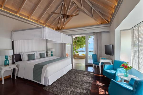 NH_Maldives_Kuda_Rah_Resort_Beach_Villa_with_Private_Pool_Bedroom_1