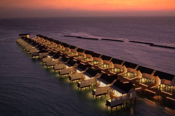 Oblu_Helengeli_Honeymoon_Water_Villas_Sunset
