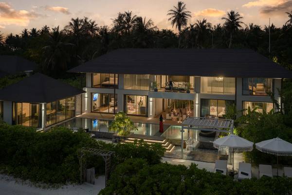 Madifushi_Private_Island_Maldives_Bella_Six_Villa_Aerial_1
