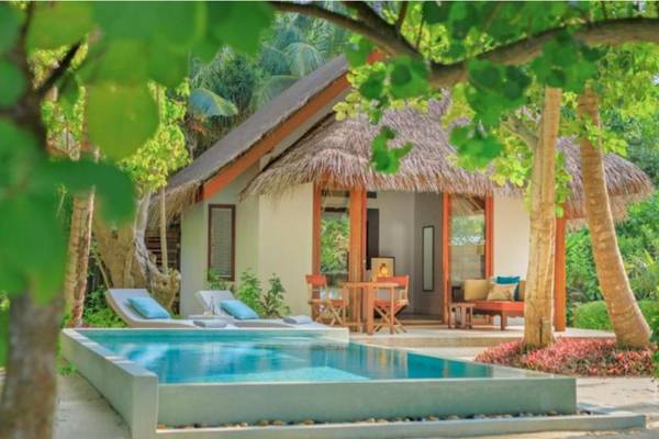 Dusit_Thani_Beachfront_Pool-Villa_1