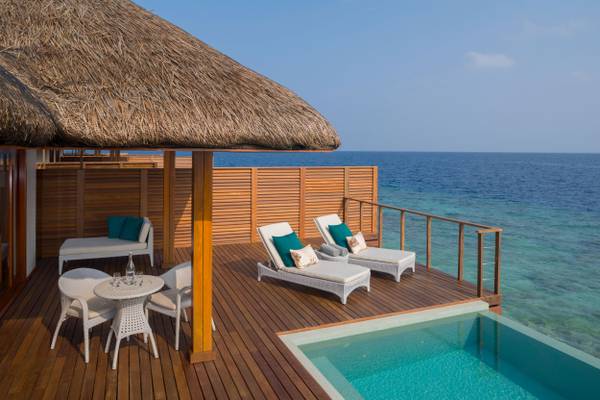 dusit-thani-maldives-accommodation-water-villa-with-pool-deck