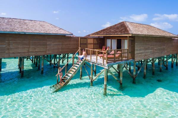 Meeru_Island_Jacuzzi_Water_Villa_17