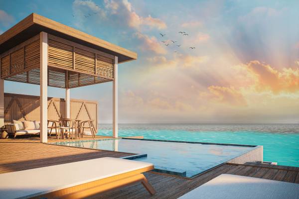 Meyyafushi_Maldives_Water-Pool-Suite-with-Slide
