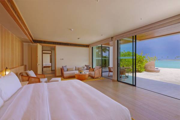 Kuda_Villingili_Maldives_Four_Bedroom_Beach_Residence_1