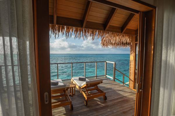 Barceló_Whale_Lagoon_Maldives_Sunset_Water_Villa_5