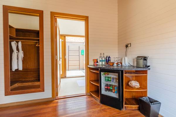 Meeru_Island_Ocean_Villa_Interieur_5