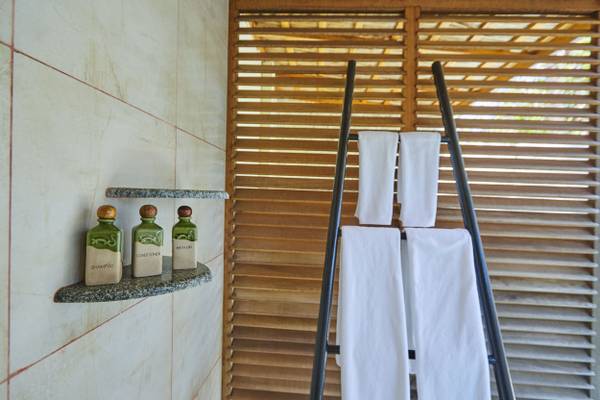 Kuredu_Resort_Premium_Strand_Bungalow_15