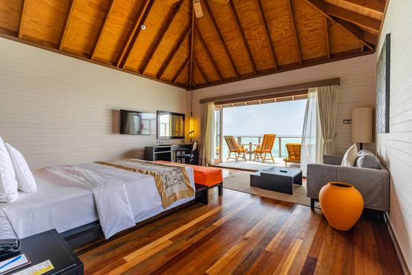 Meeru_Island_Ocean_Villa_Interieur_2