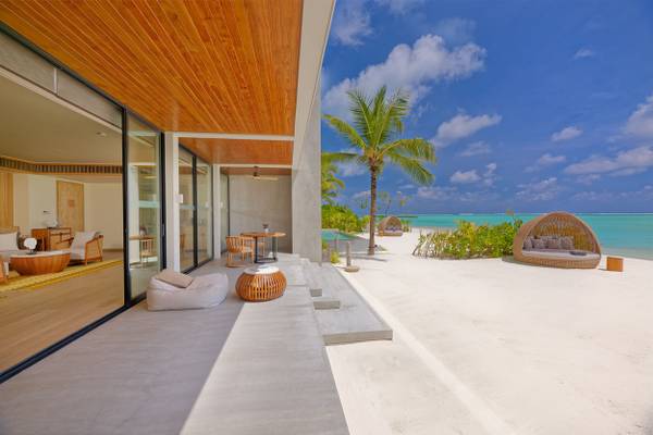 Kuda_Villingili_Maldives_Three_Bedroom_Beach_Retreat_9