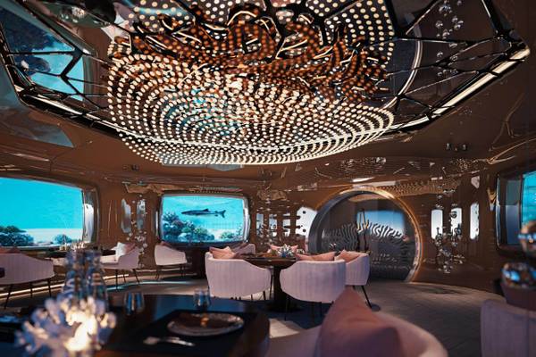 Meyyafushi_Maldives_Unterwasser_Restaurant_Bubble
