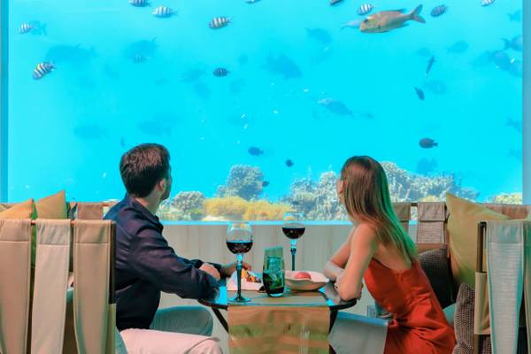 OZEN_LIFE_MAADHOO_M6m_Underwater_Restaurant
