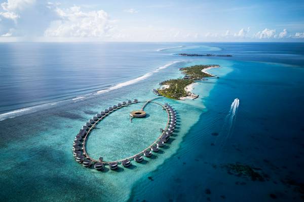 Ritz-Carlton_Maldives_1