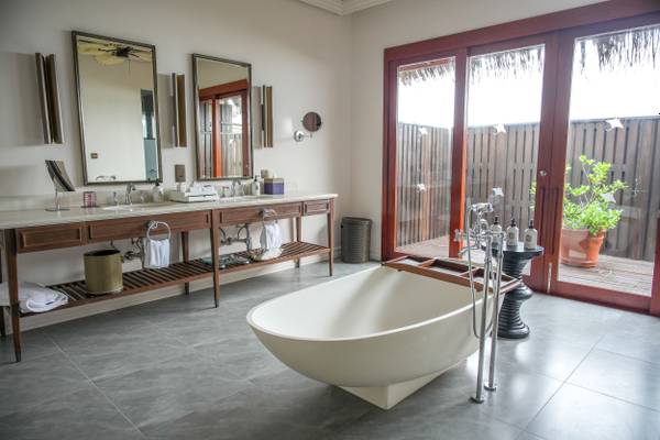 Dusit_Thani_neue_Ueberwasservilla_3