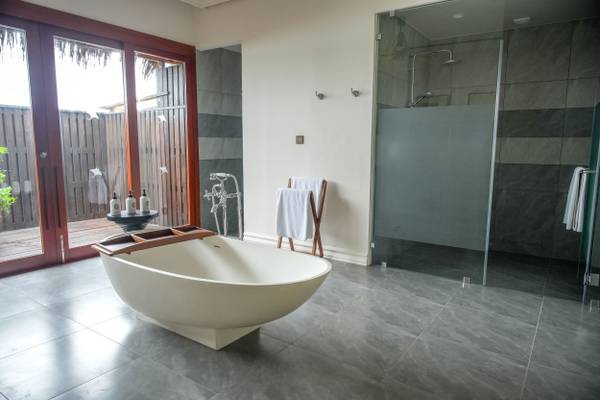 Dusit_Thani_neue_Ueberwasservilla_2