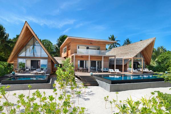 The_St_Regis_Maldives_Festtage_12