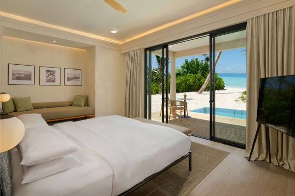 Ananea-Madivaru-Maldives-2-Bedroom-Beach-Pool-Villa-Sleeping_1